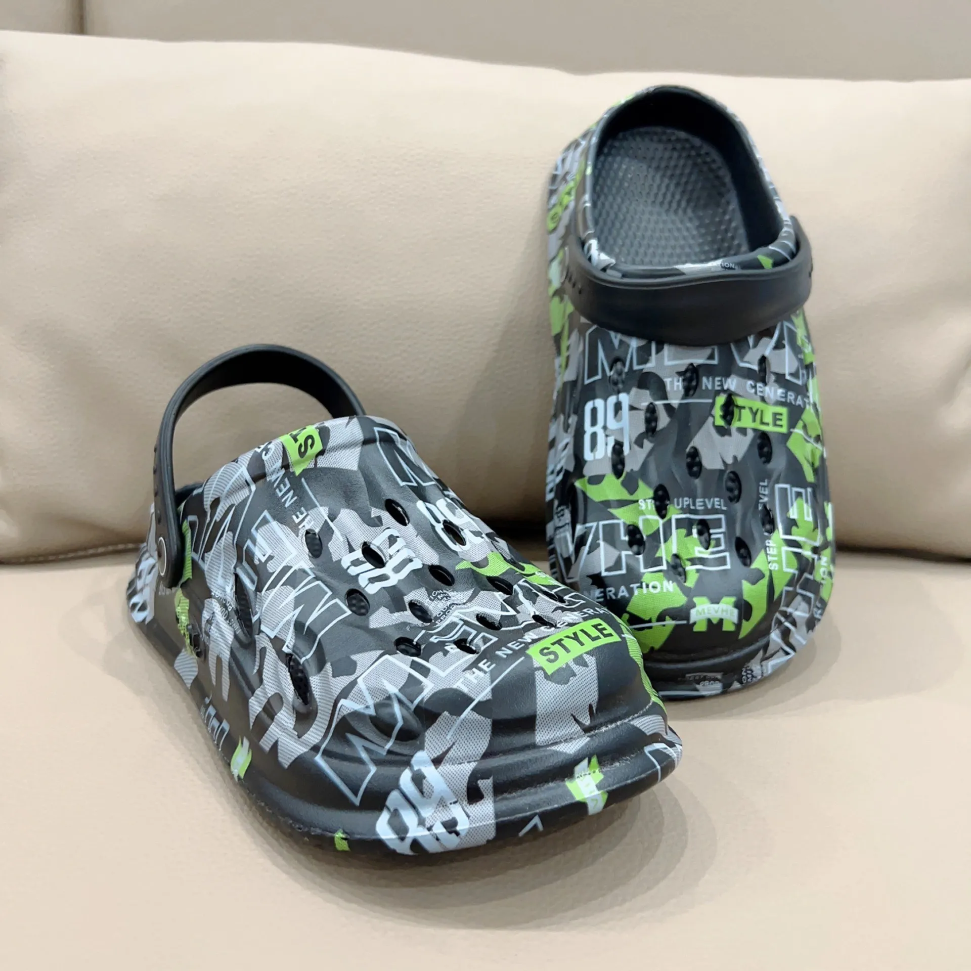 Plus Size New Men's Slippers S - Croc Style Clog ulasan dan harga