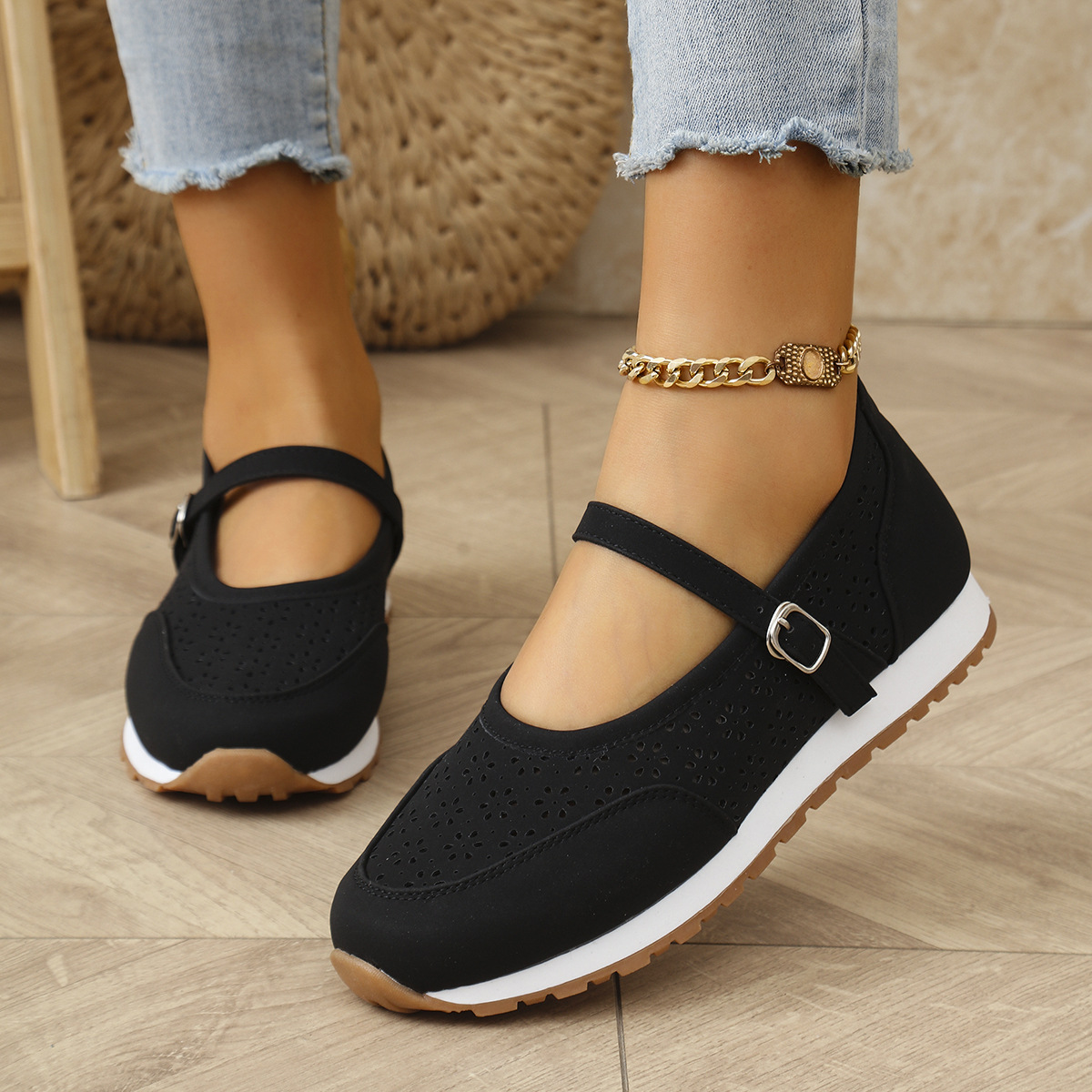 Women's Perforated Sneakers Su - Women Shoes Us To Eu ulasan dan harga