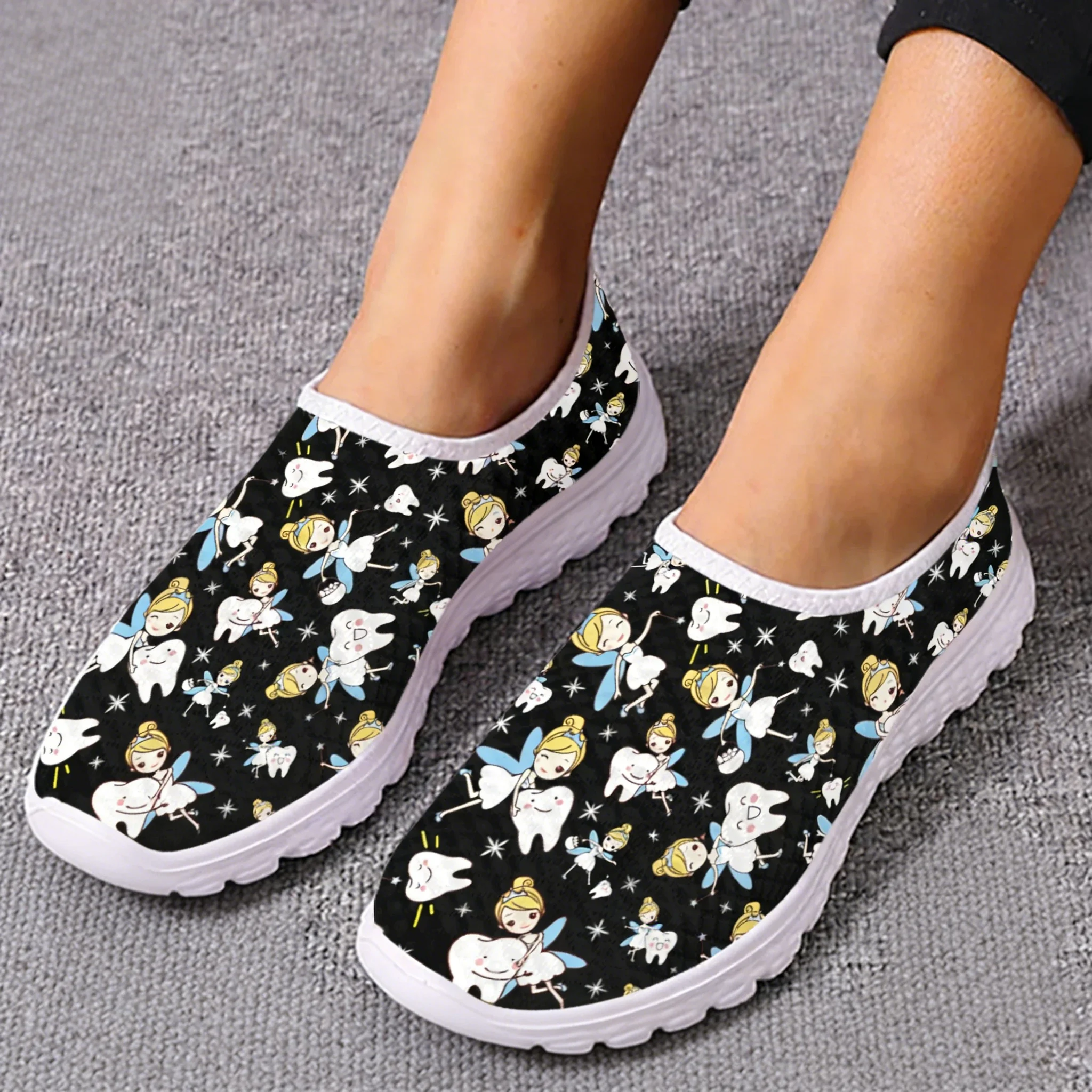 Cute Cartoon Nurse Elf/Teeth M - Women'S Shoes For Tennis ulasan dan harga