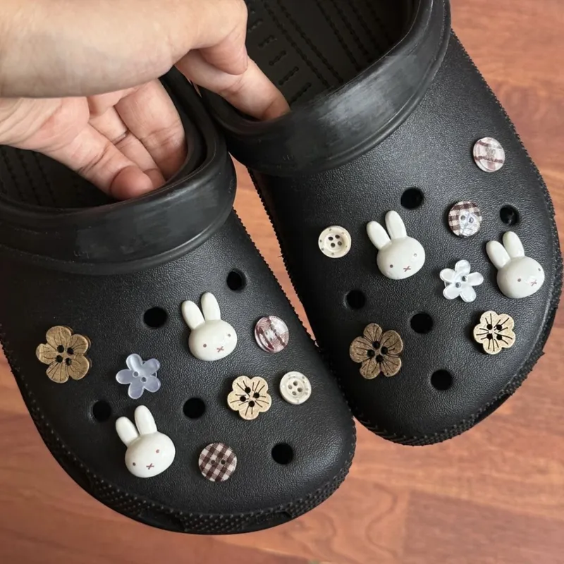 Anime Cartoon Rabbit Flower Sh - Croc Style Clog ulasan dan harga